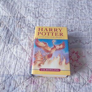 Harry Potter and the Order of the Phoenix Hardcover 1st edition